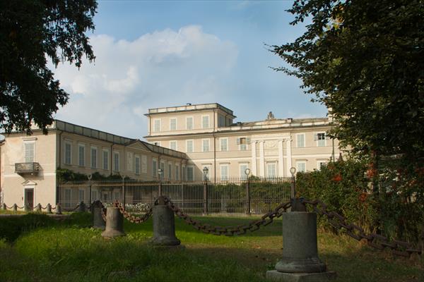 Campiglione Fenile